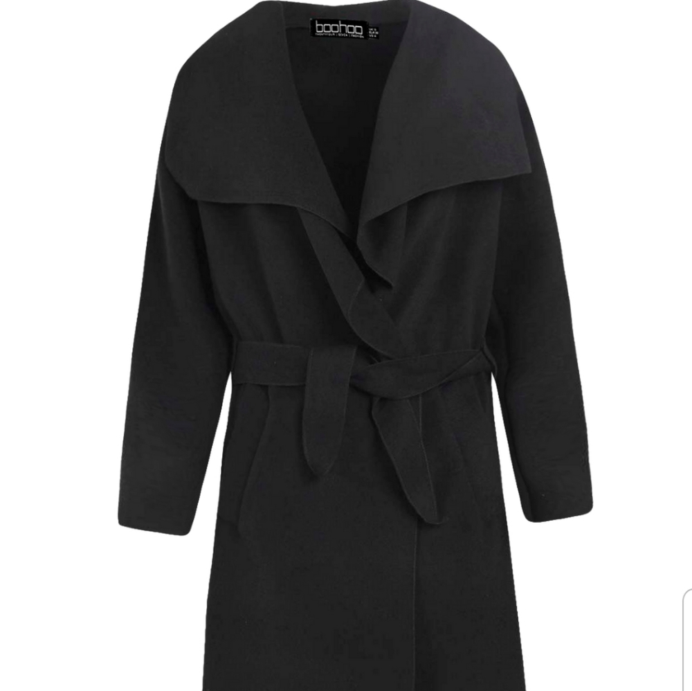 NWT Boohoo belted shawl coat